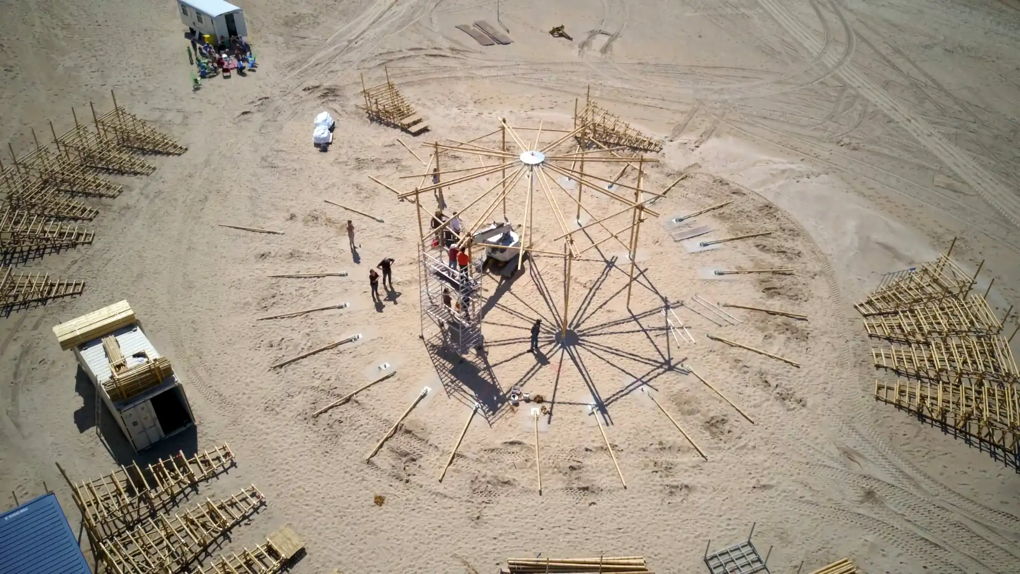 Assembly of the Mobile Bamboo Theatre at the Beach
