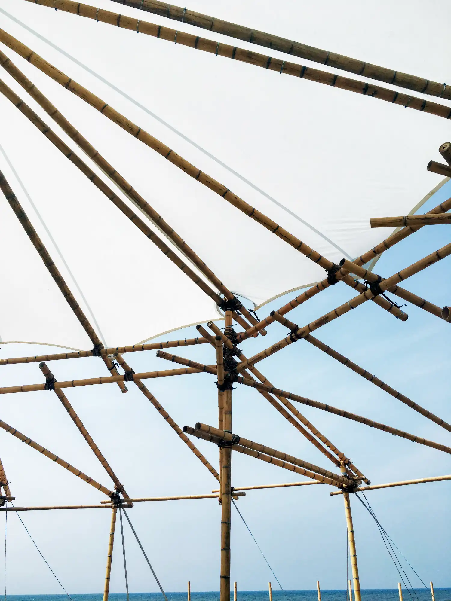 Assembly of the Mobile Bamboo Theatre at the Beach