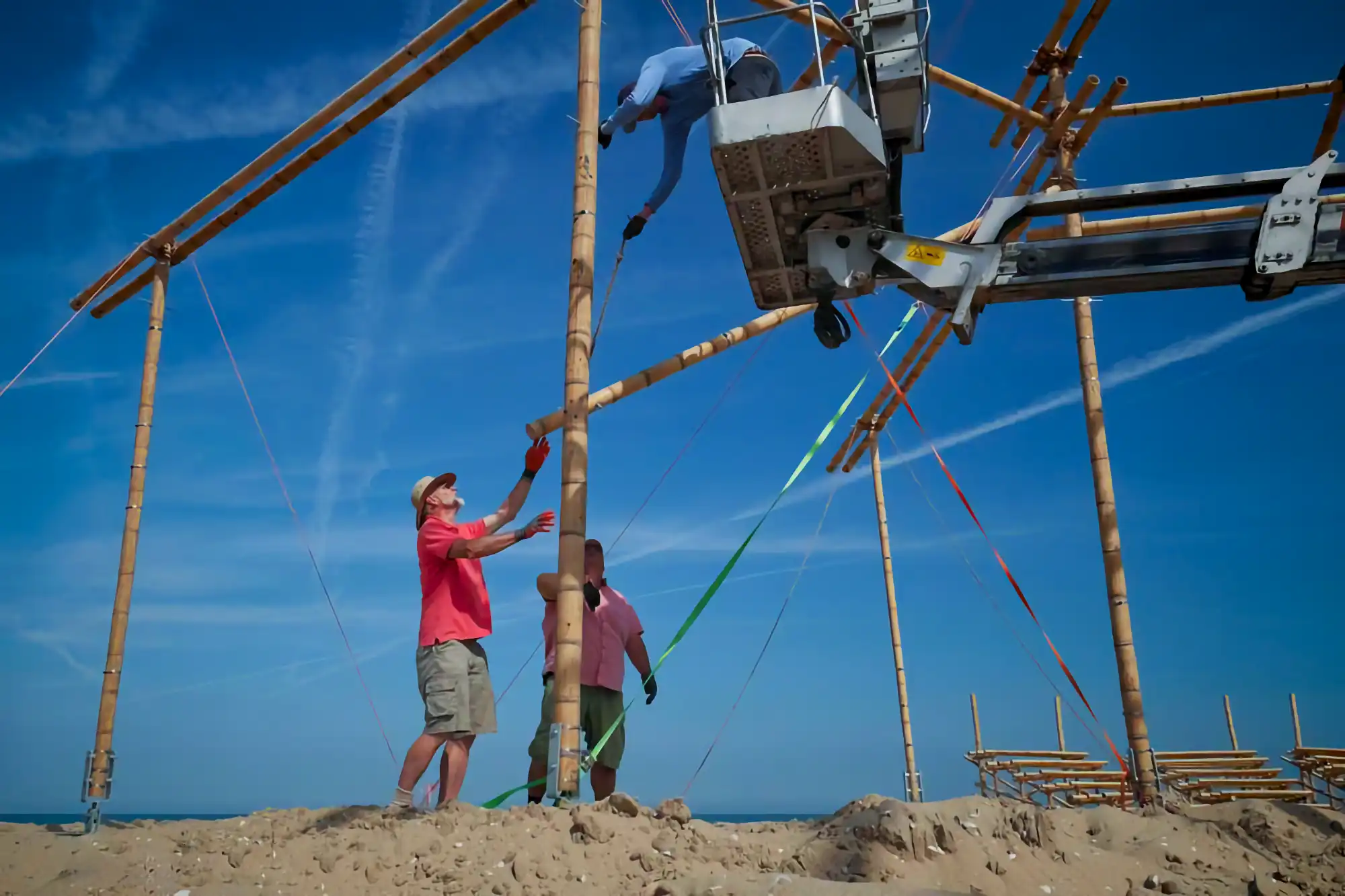 Assembly of the Mobile Bamboo Theatre at the Beach