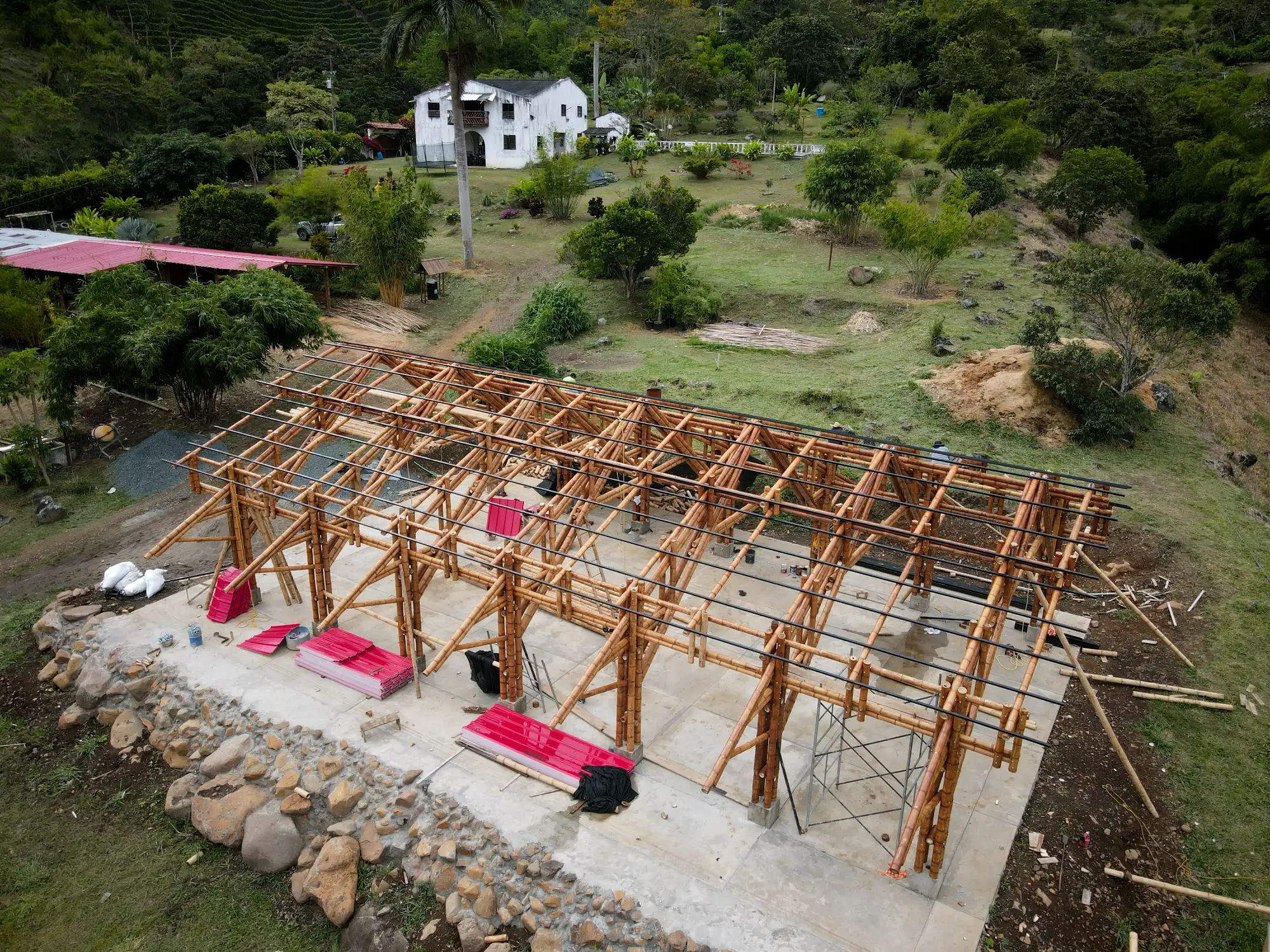 Installation of steel tubes for structural roof support