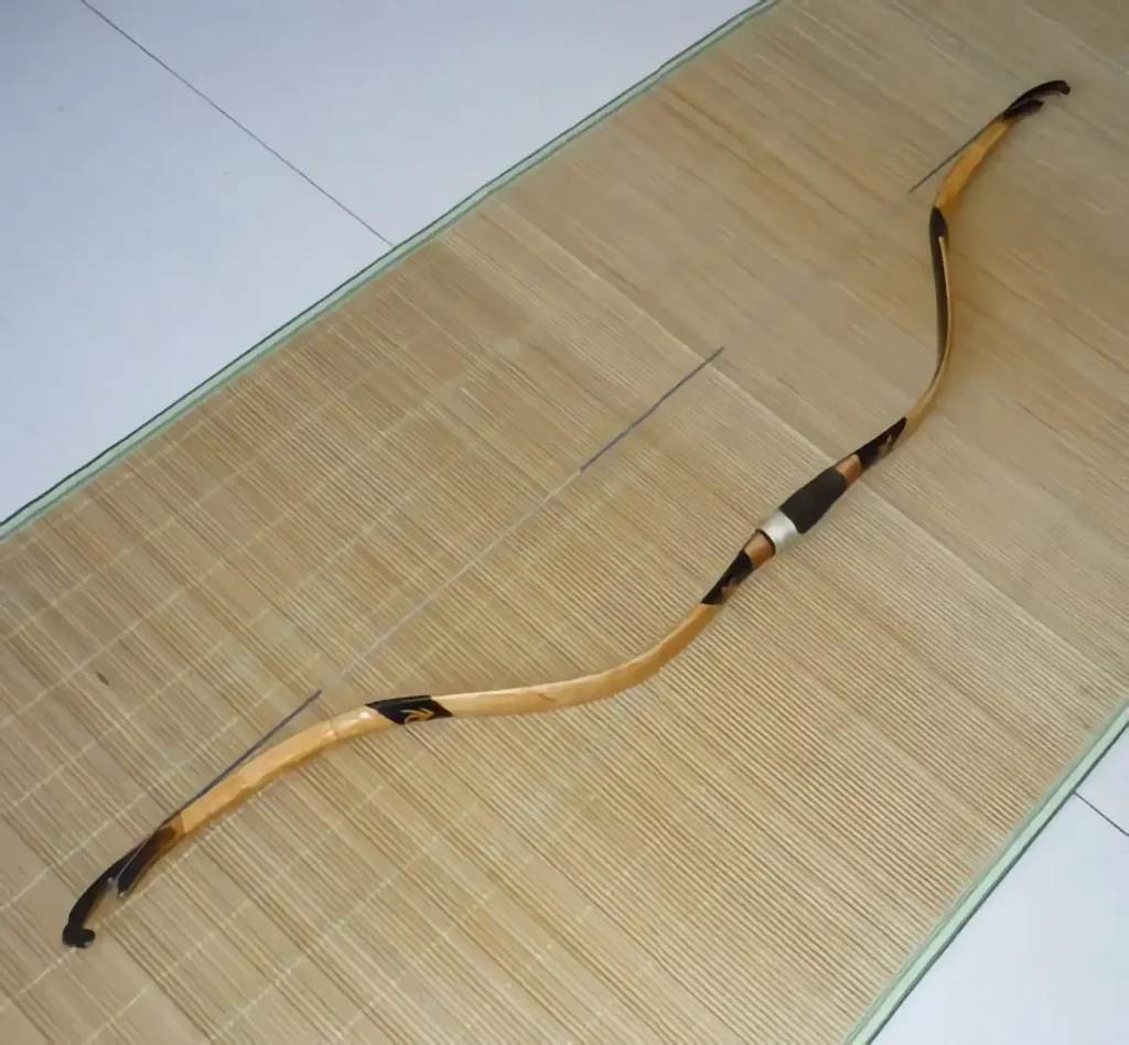 Bamboo History Timeline: From Ancient Traditions to Modern Innovation 7 Reproduction of a Ming Dynasty Kaiyuan Bow - Horn, Bamboo, Sinew Composite.