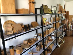 What Products are Made from Bamboo? 2 What Products are Made from Bamboo?