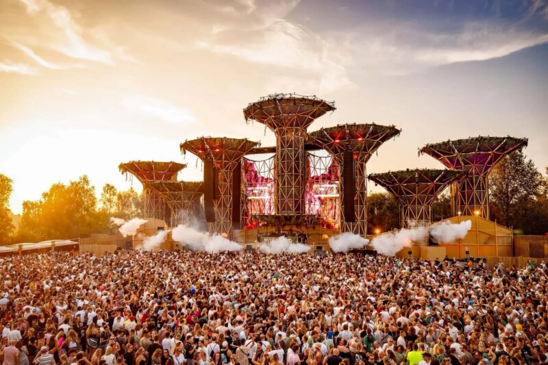 Bamboo Towers at Mysteryland Festival Pyramid Stage