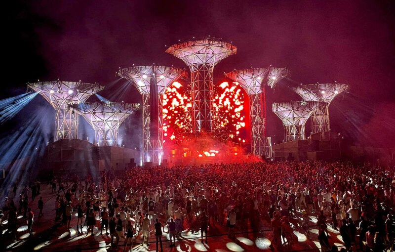 Bamboo Towers at Mysteryland Festival Pyramid Stage