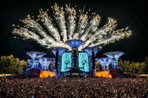Festival Design Meets Sustainability: How Guadua Bamboo Transformed Iconic Stage at Mysteryland