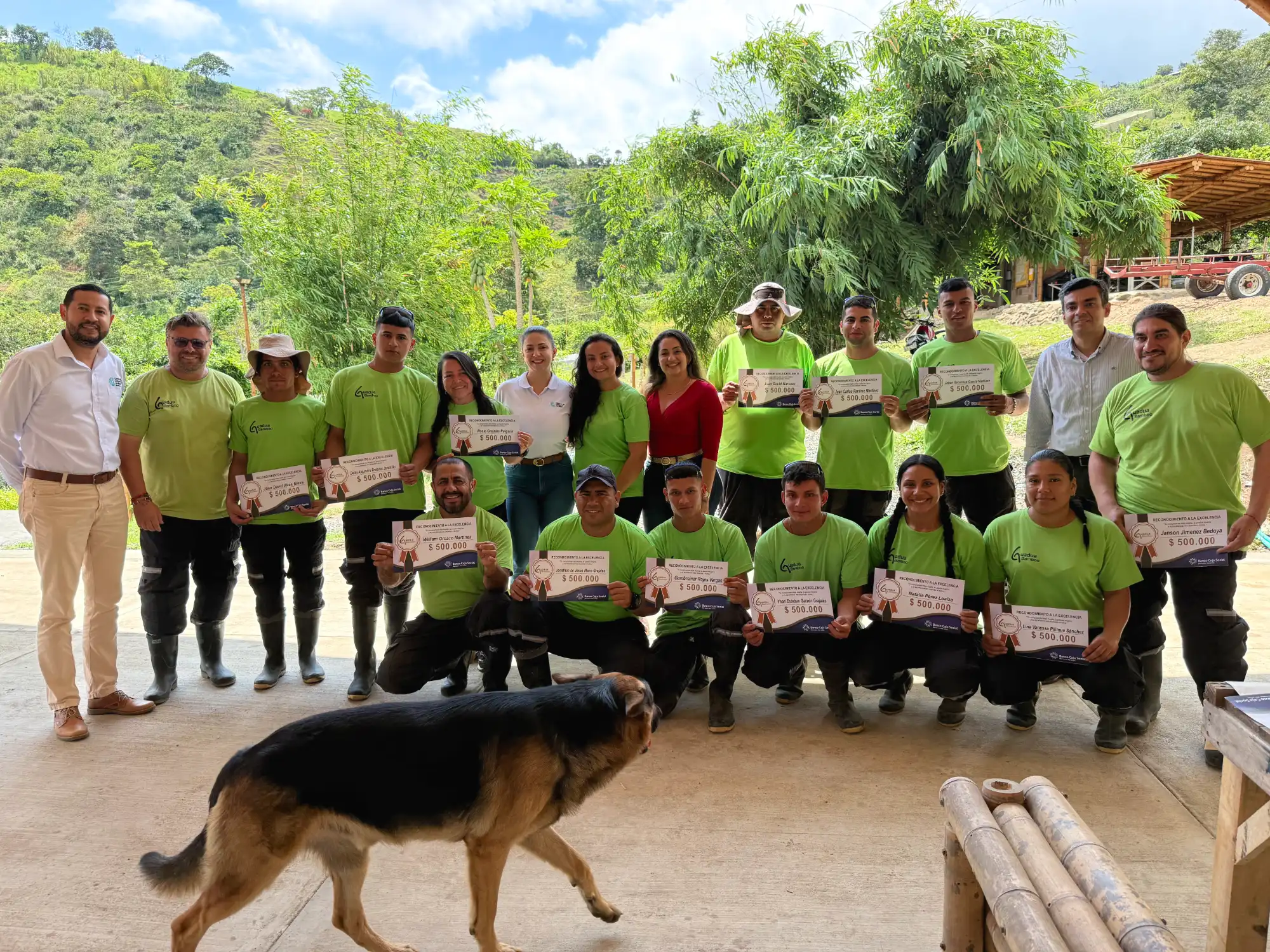 Guadua Bamboo SAS Shares Its Award with a $500,000 COP Bonus for Each Team Member