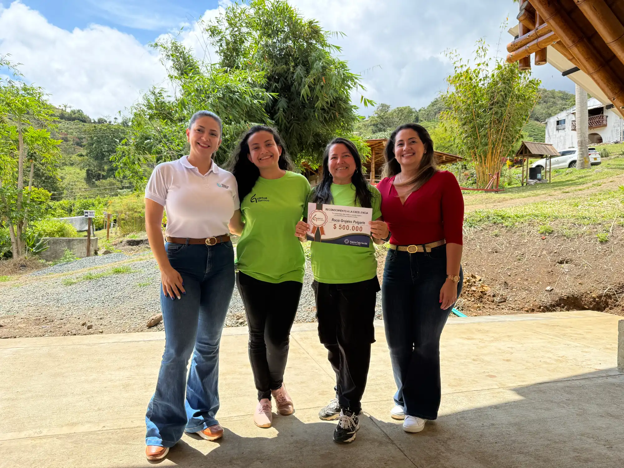 Guadua Bamboo SAS Shares Its Award with a $500,000 COP Bonus for Each Team Member