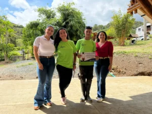 Guadua Bamboo SAS Shares Its Award with a $500,000 COP Bonus for Each Team Member