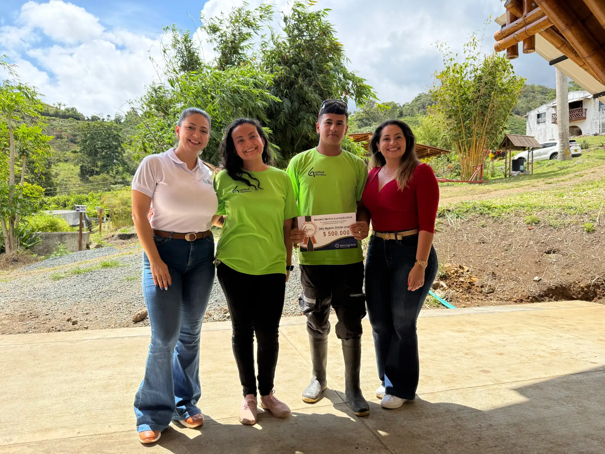 Guadua Bamboo SAS Shares Its Award with a $500,000 COP Bonus for Each Team Member