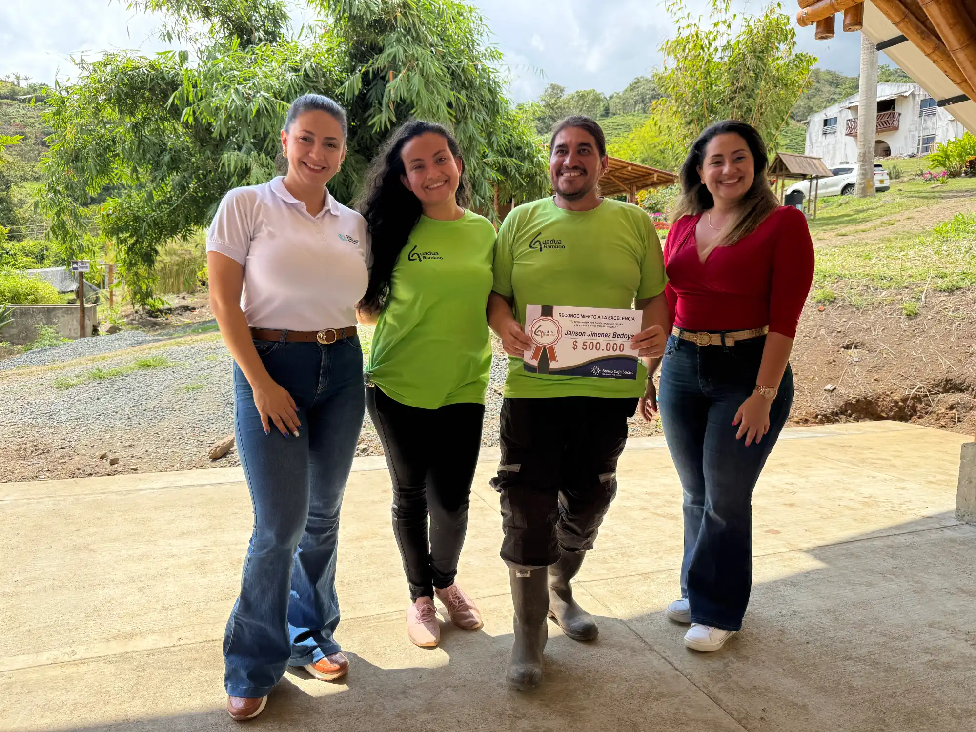Guadua Bamboo SAS Shares Its Award with a $500,000 COP Bonus for Each Team Member