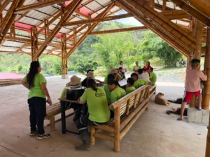 Guadua Bamboo SAS Shares Its Award with a $500,000 COP Bonus for Each Team Member