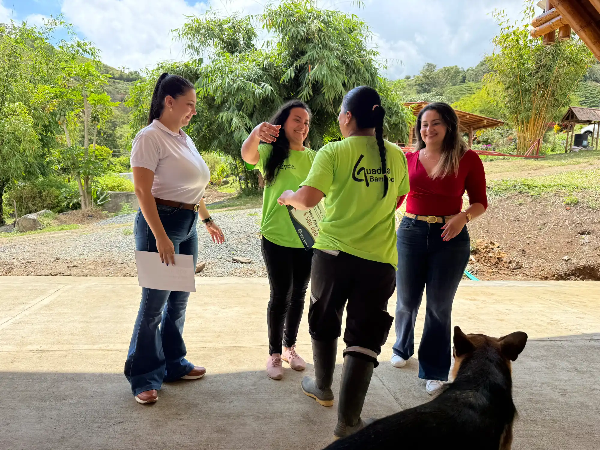Guadua Bamboo SAS Shares Its Award with a $500,000 COP Bonus for Each Team Member Guadua Bamboo SAS Shares Its Award with a $500,000 COP Bonus for Each Team Member
