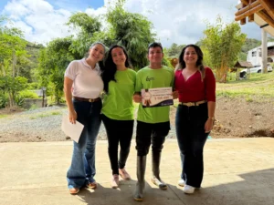 Guadua Bamboo SAS Shares Its Award with a $500,000 COP Bonus for Each Team Member