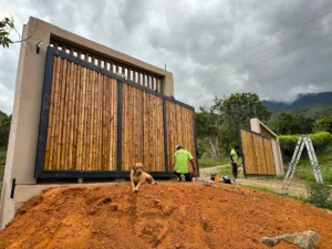 Luxury entrance gate design using premium Guadua Bamboo in Colombia