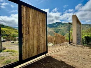 Luxury entrance gate design using premium Guadua Bamboo in Colombia