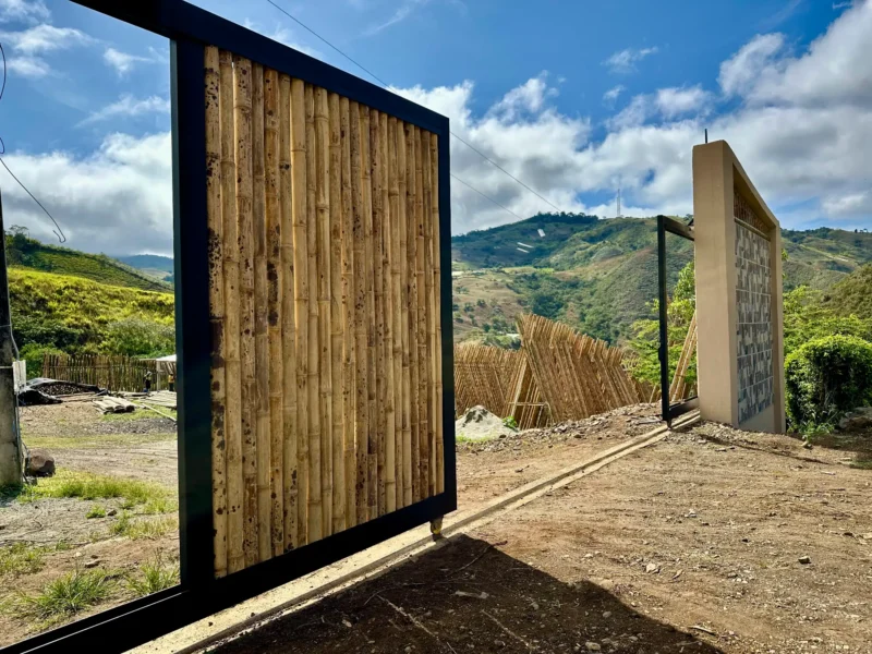 Luxury entrance gate design using premium Guadua Bamboo in Colombia