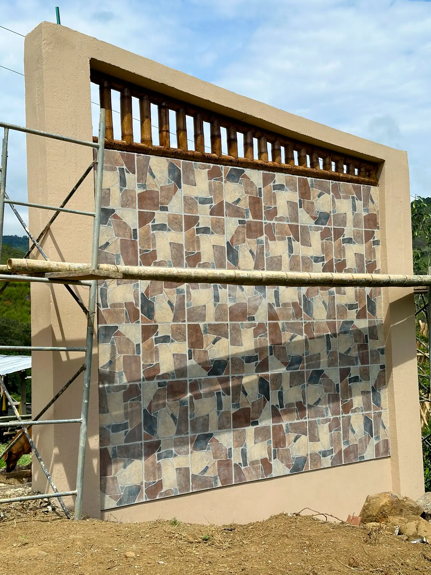 Luxury entrance gate design using premium Guadua Bamboo in Colombia