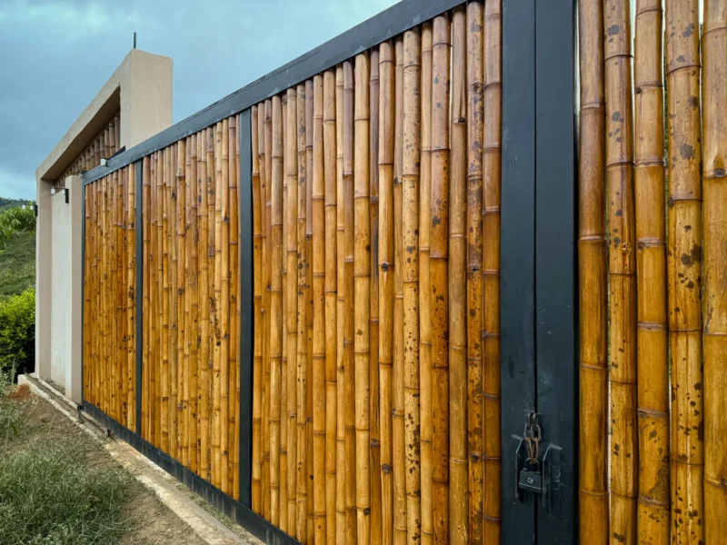 Luxury entrance gate design using premium Guadua Bamboo in Colombia