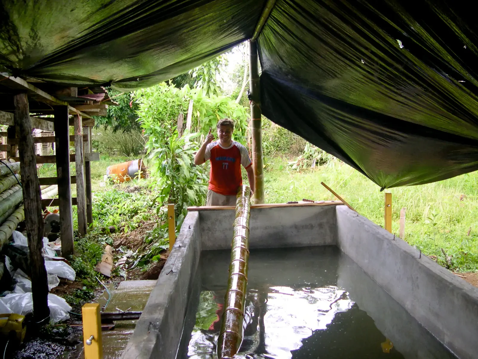 bamboo-preservation-tank-stephane-schroder Stéphane Schröder first bamboo treatment tank in Costa Rica