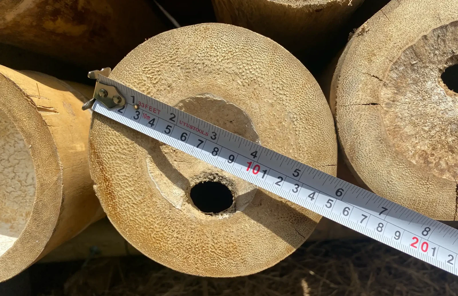 Grading external diameter of bamboo poles